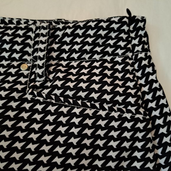 NVO by LANCTÔT women SKORT Sz 16 ACTIVWEAR LEISUREWEAR WORK PREPPY HOUNDSTOOTH - Picture 2 of 15